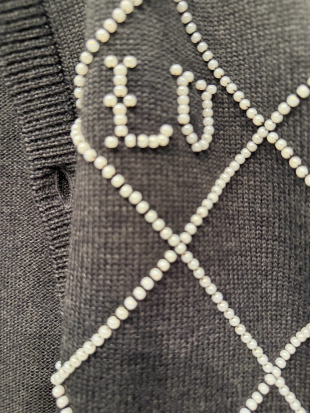 NWT Louis Vuitton with pearl embroidered Cardigan Sweater2026 pre collection - Picture 6 of 12